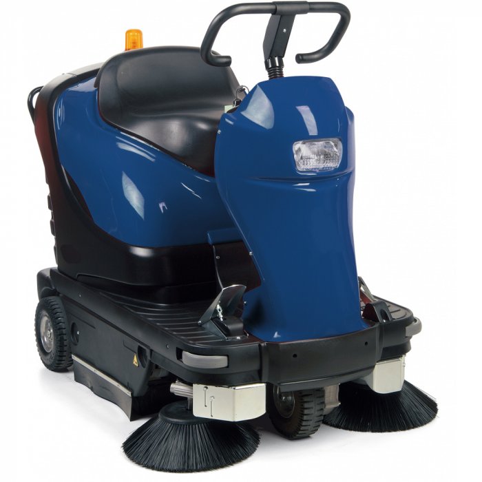 Ride-on sweepers